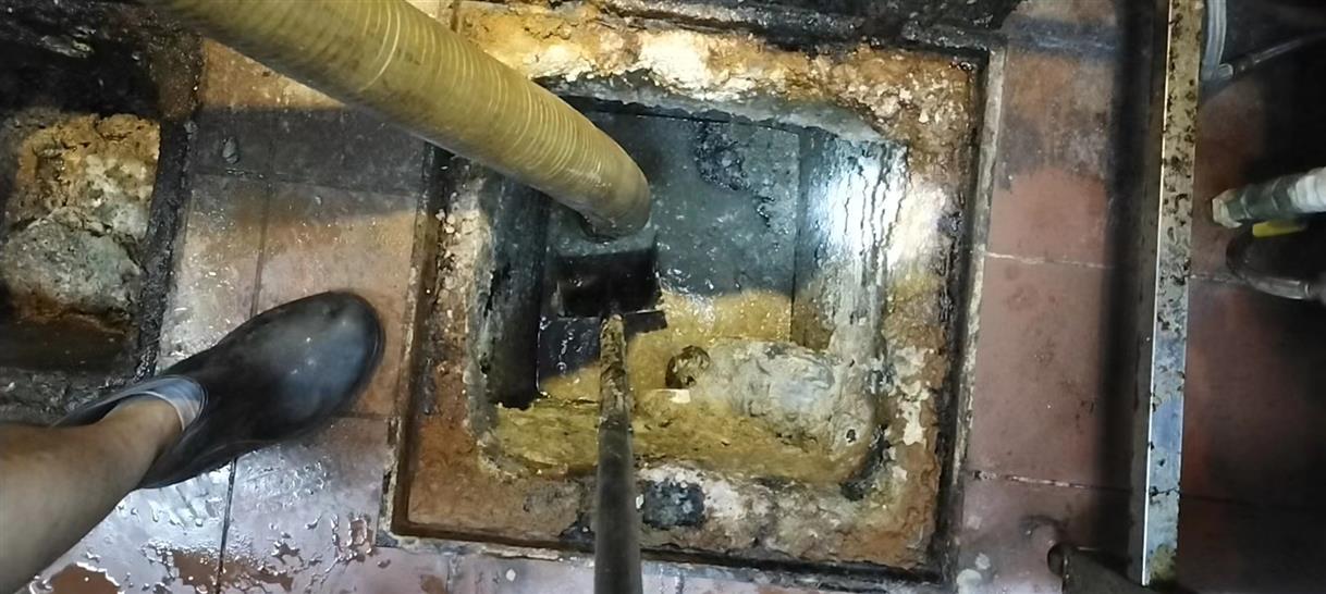 大悟污水池清理一般都有毒气，怎么预防中毒呢？